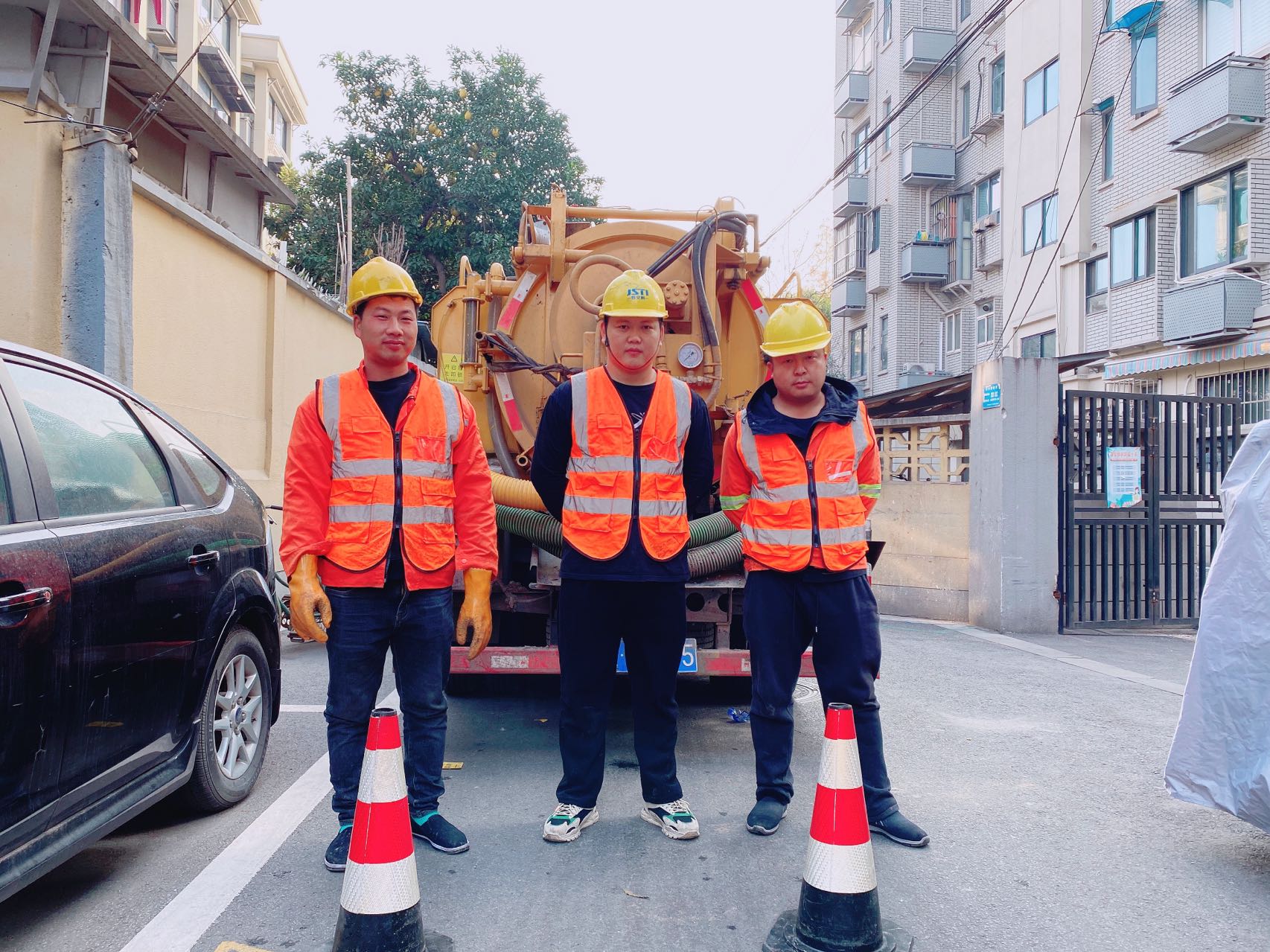 文体南京某小区管道清淤检测施工