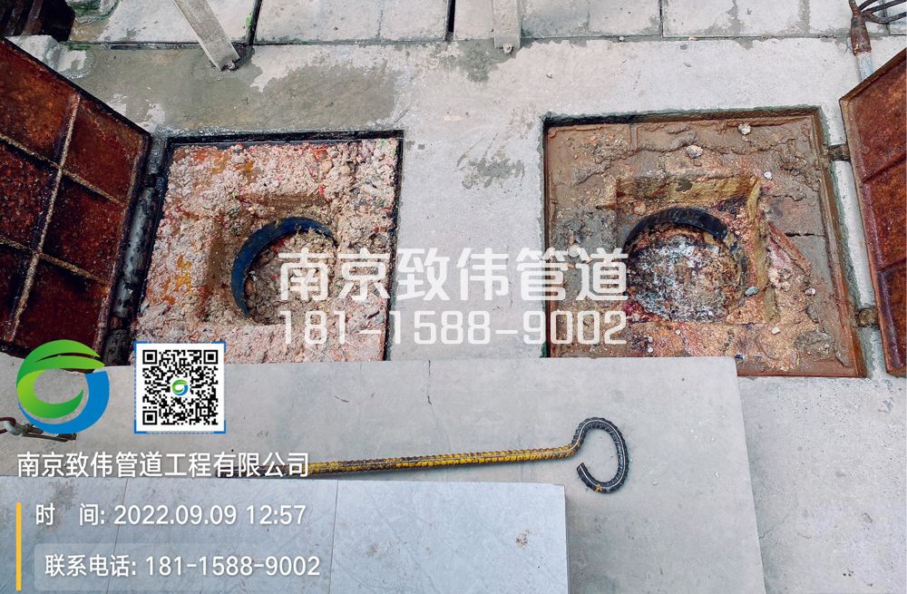 文体工地食堂隔油池油污清理施工现场